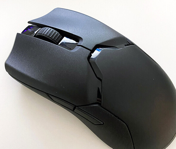 razer-viper-ultimate-wireless-mouse-review-7